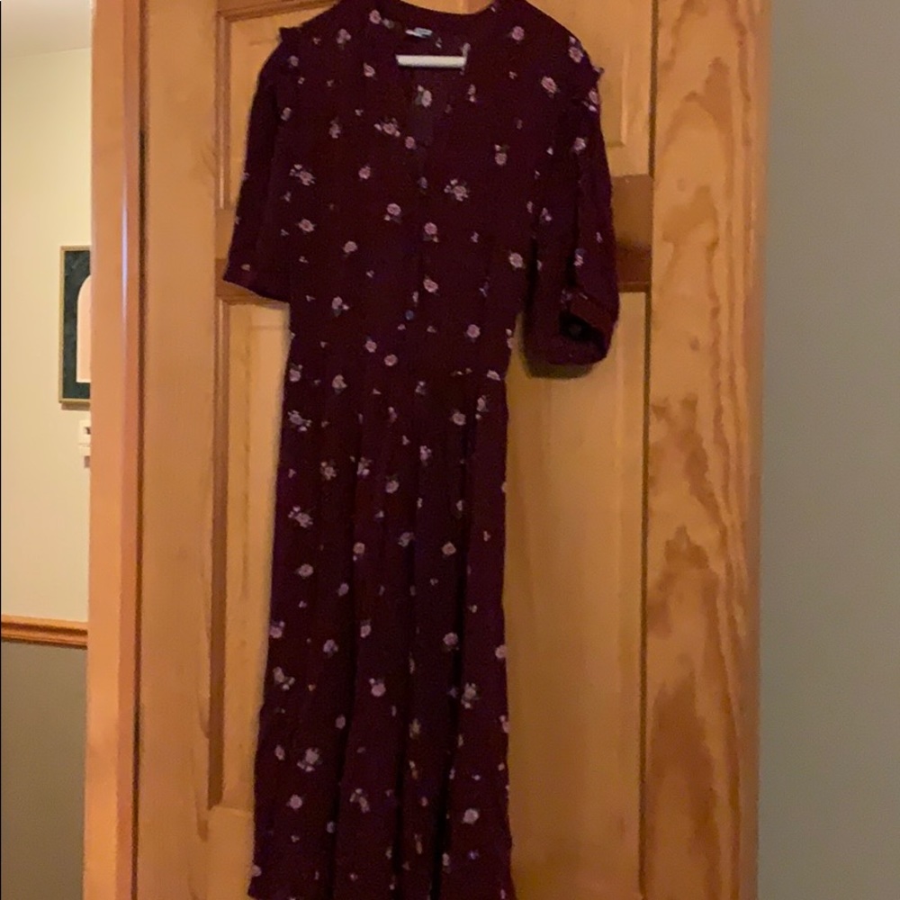 Old navy maroon dress